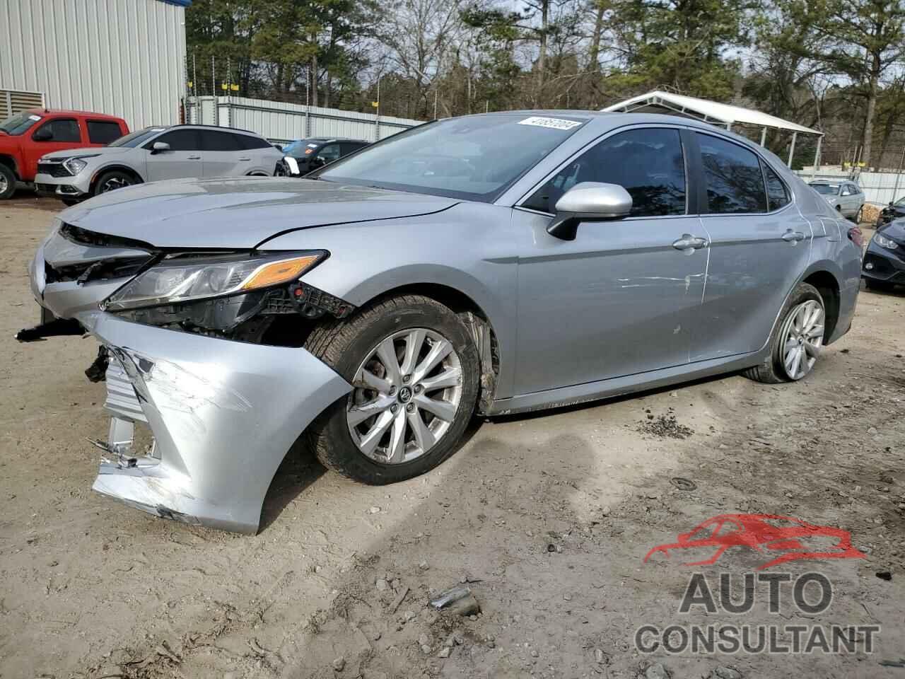 TOYOTA CAMRY 2018 - 4T1B11HK5JU633407
