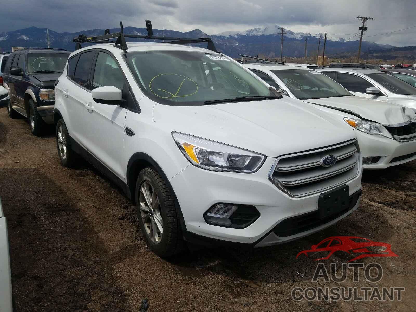 FORD ESCAPE 2018 - 1FMCU9GD5JUC88599