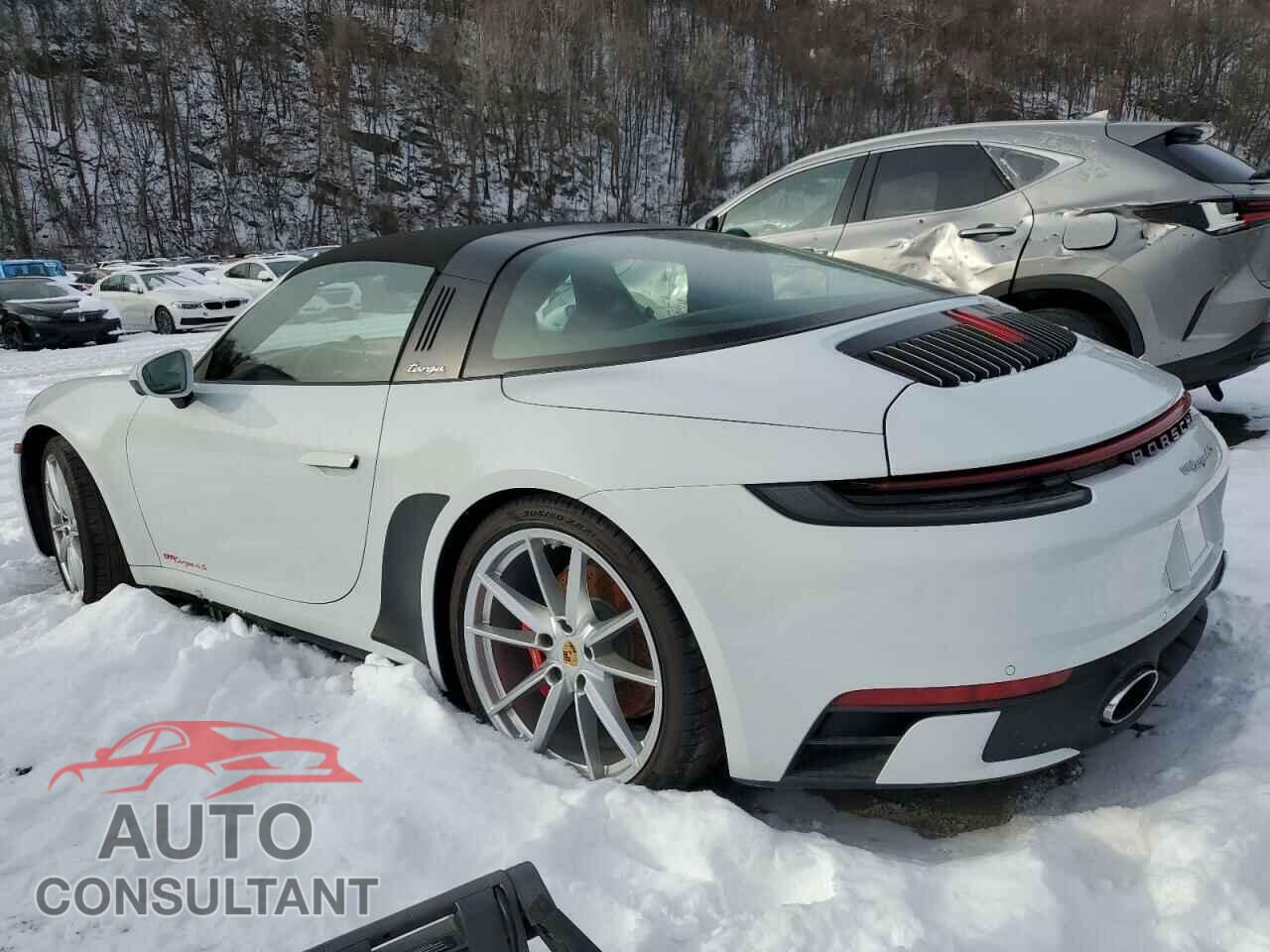 PORSCHE 911 2021 - WP0BB2A92MS235313