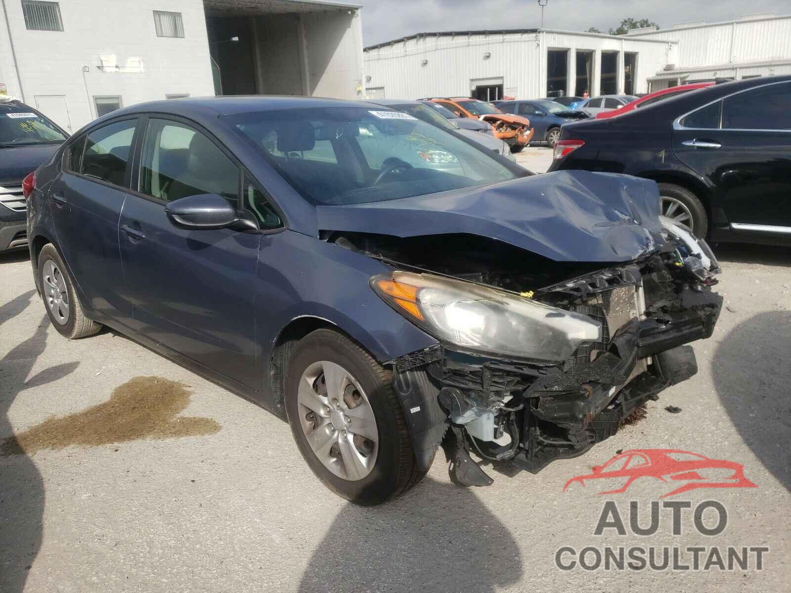 KIA FORTE 2016 - KNAFK4A6XG5564005