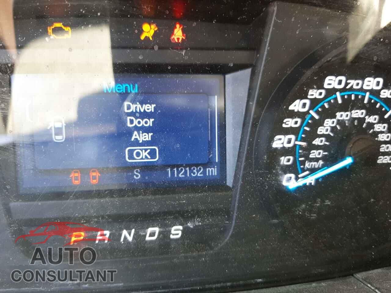 FORD TAURUS 2017 - 1FAHP2D86HG105757