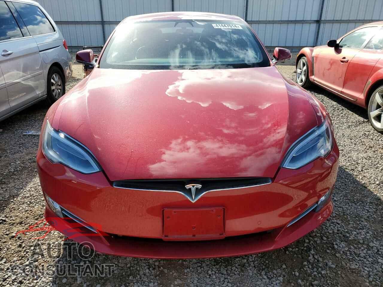TESLA MODEL S 2017 - 5YJSA1E11HF196590