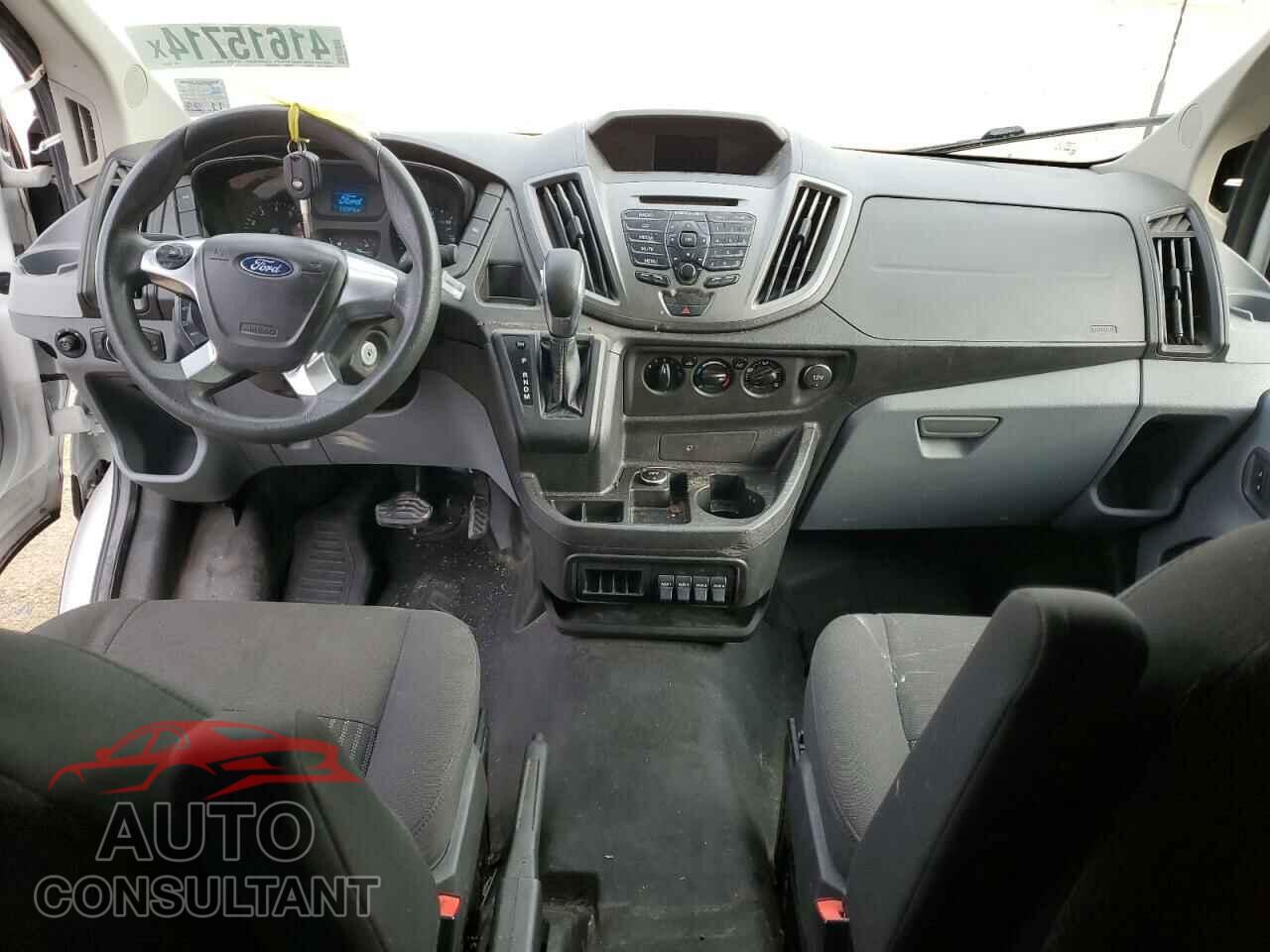FORD TRANSIT 2017 - 1FTYR3XM6HKB45840