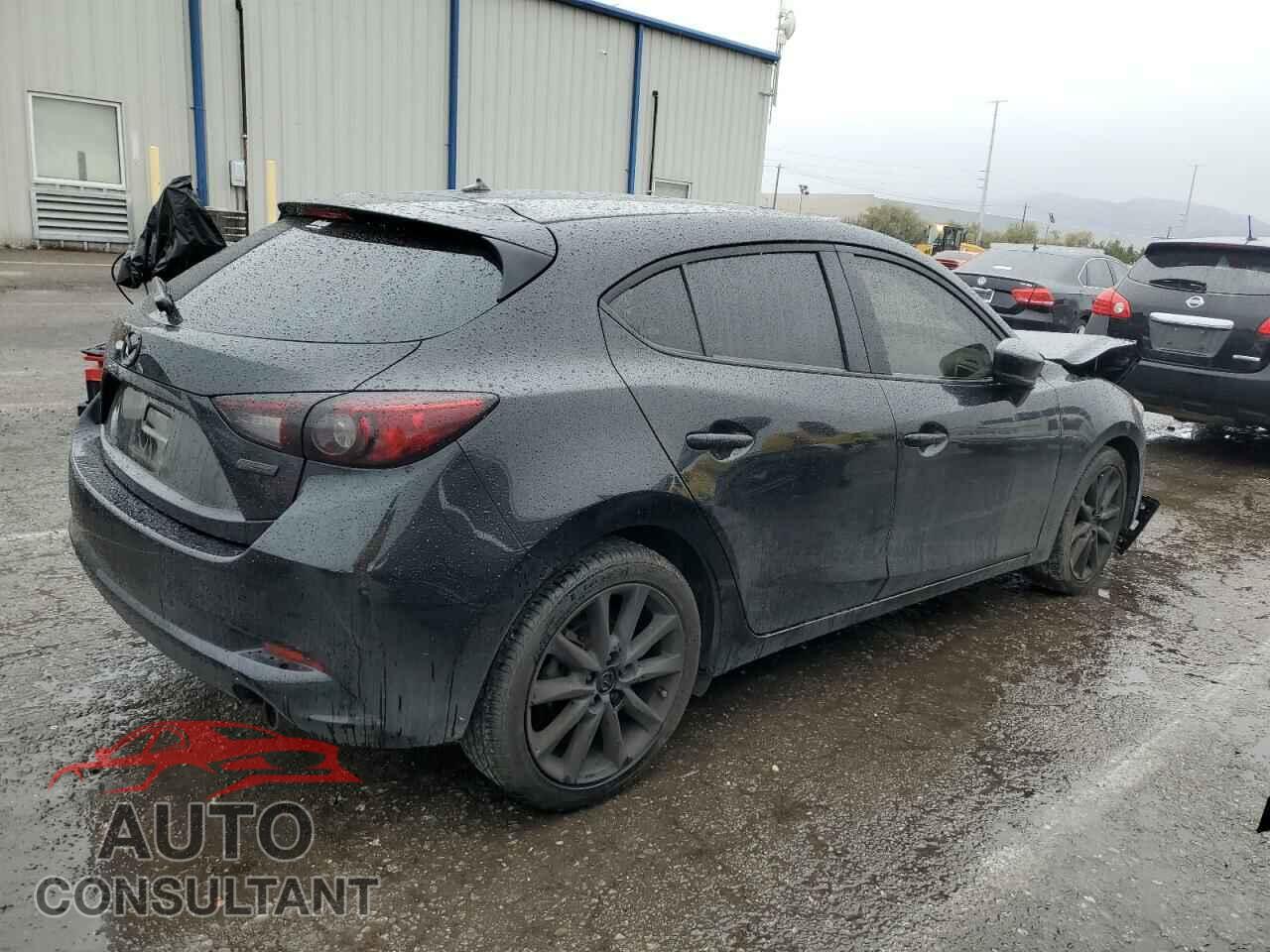 MAZDA 3 2017 - 3MZBN1L77HM123907
