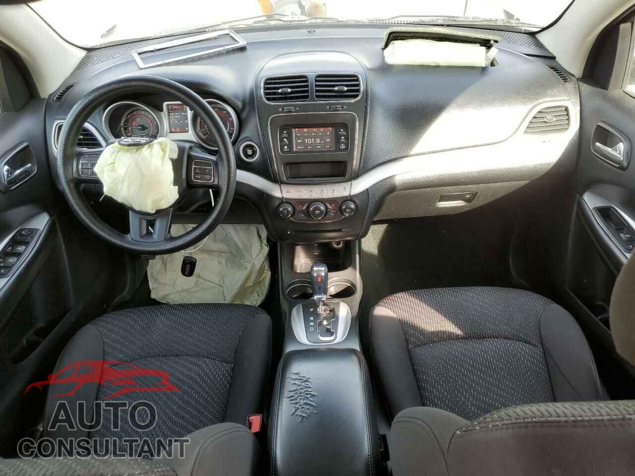 DODGE JOURNEY 2017 - 3C4PDCBG1HT531284