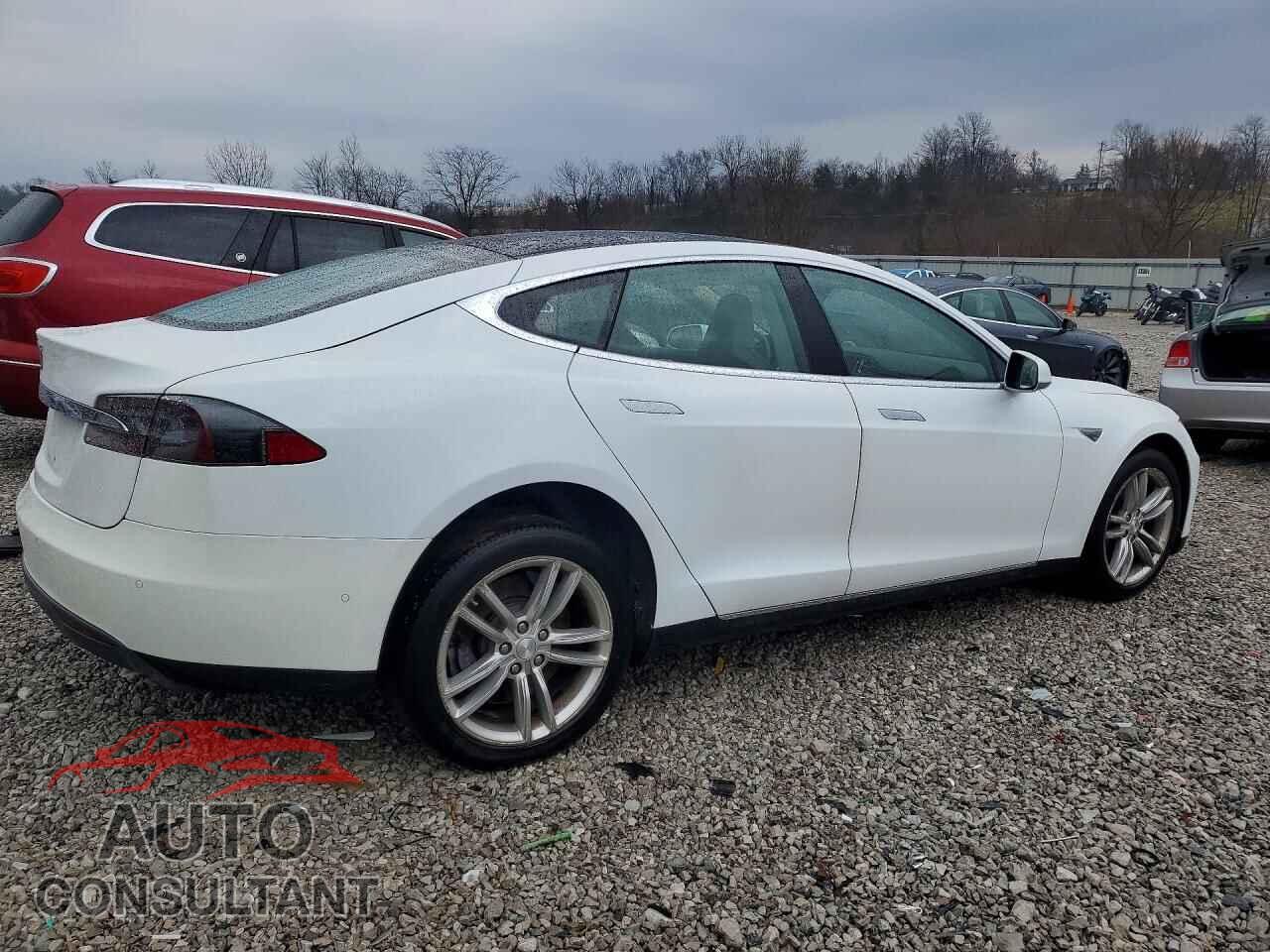 TESLA MODEL S 2014 - 5YJSA1H19EFP61708
