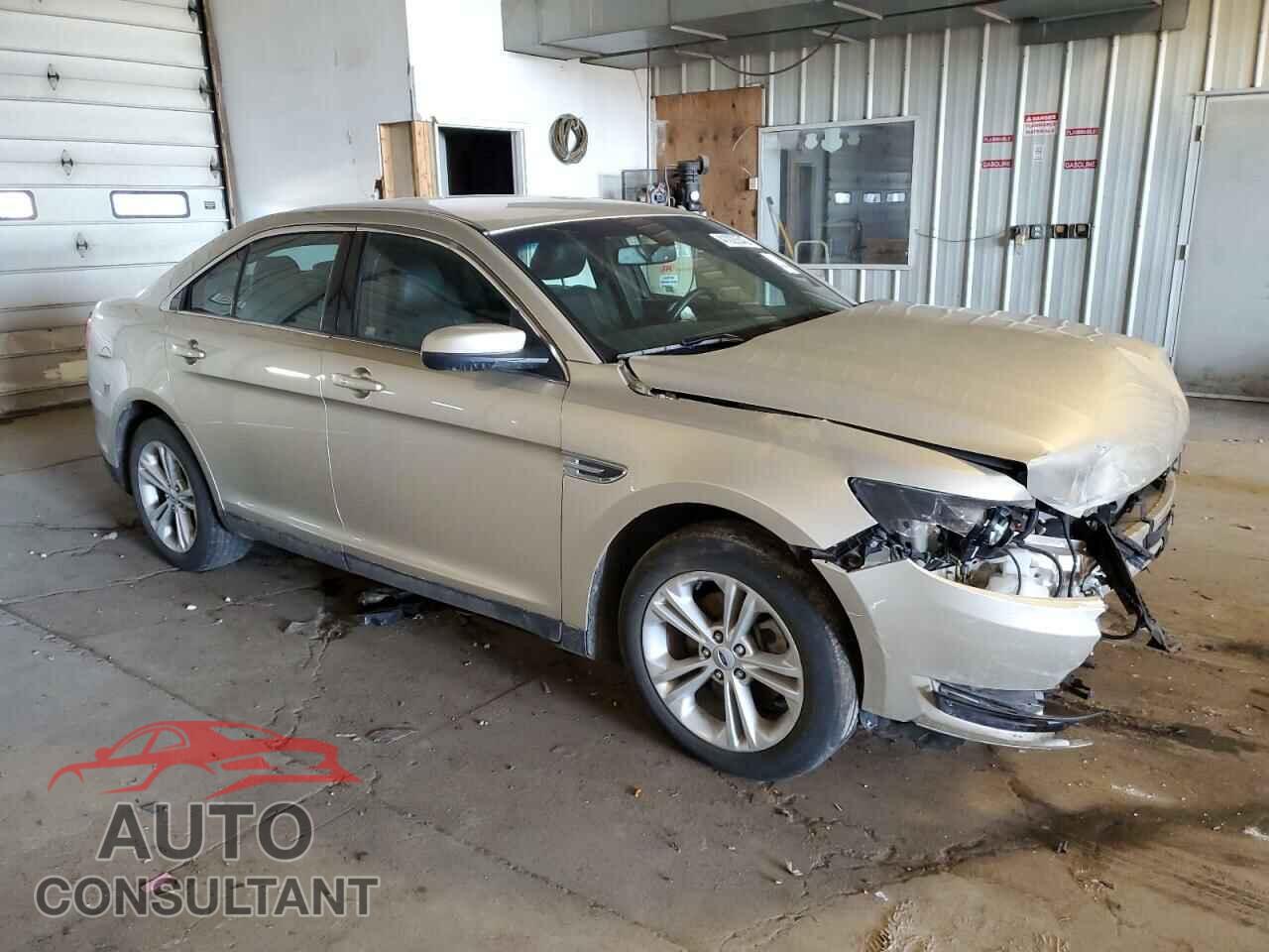 FORD TAURUS 2017 - 1FAHP2E80HG139952
