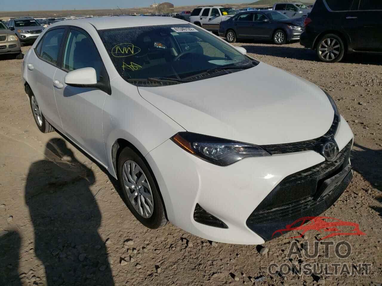 TOYOTA COROLLA 2018 - 5YFBURHE7JP849602