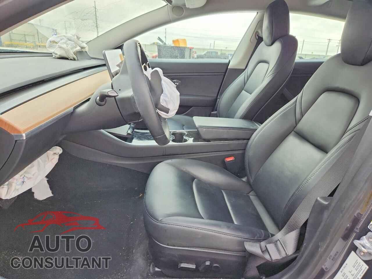 TESLA MODEL 3 2020 - 5YJ3E1EB7LF663408