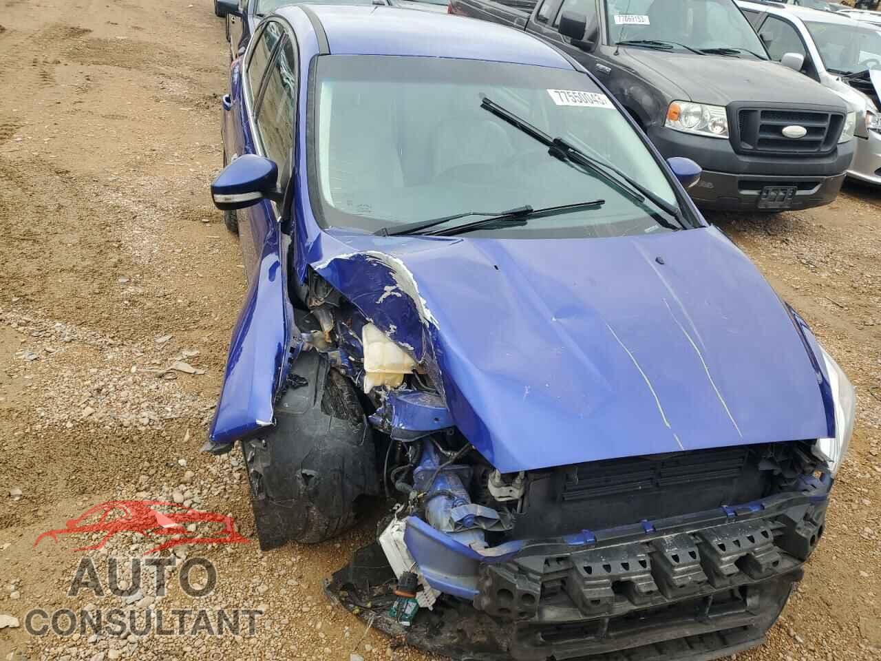 FORD FOCUS 2015 - 1FADP3N27FL379956