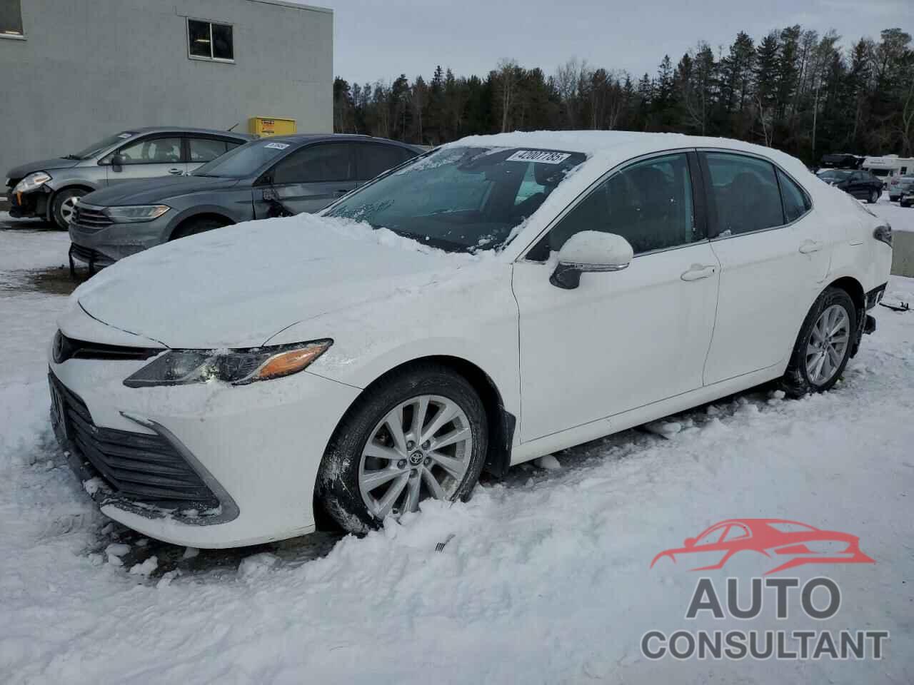 TOYOTA CAMRY 2022 - 4T1H11AK3NU058332