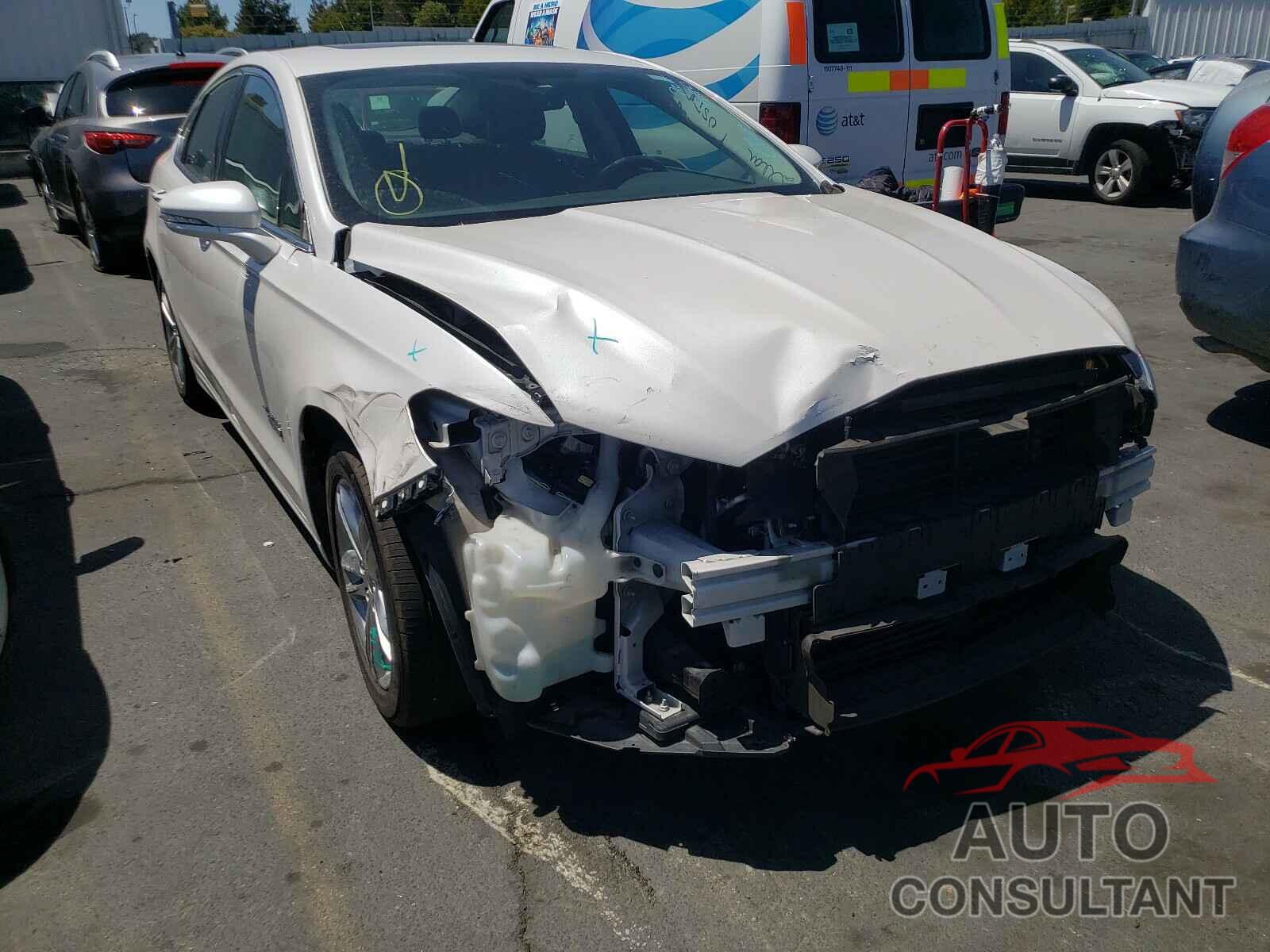 FORD FUSION 2016 - 3FA6P0SU6GR357429