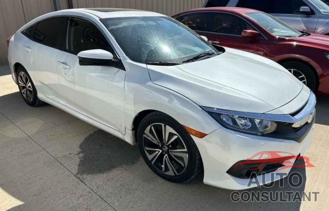 HONDA CIVIC 2018 - JHMFC1F30JX040403