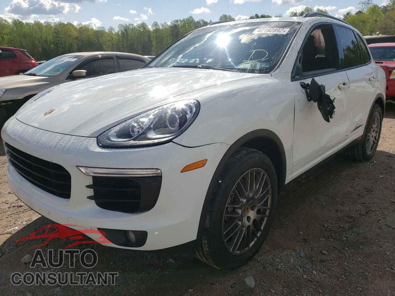 PORSCHE CAYENNE 2017 - WP1AB2A29HLA52097
