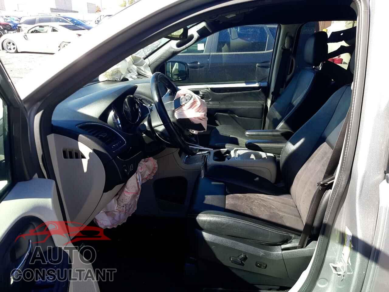 DODGE CARAVAN 2019 - 2C4RDGCG3KR798421