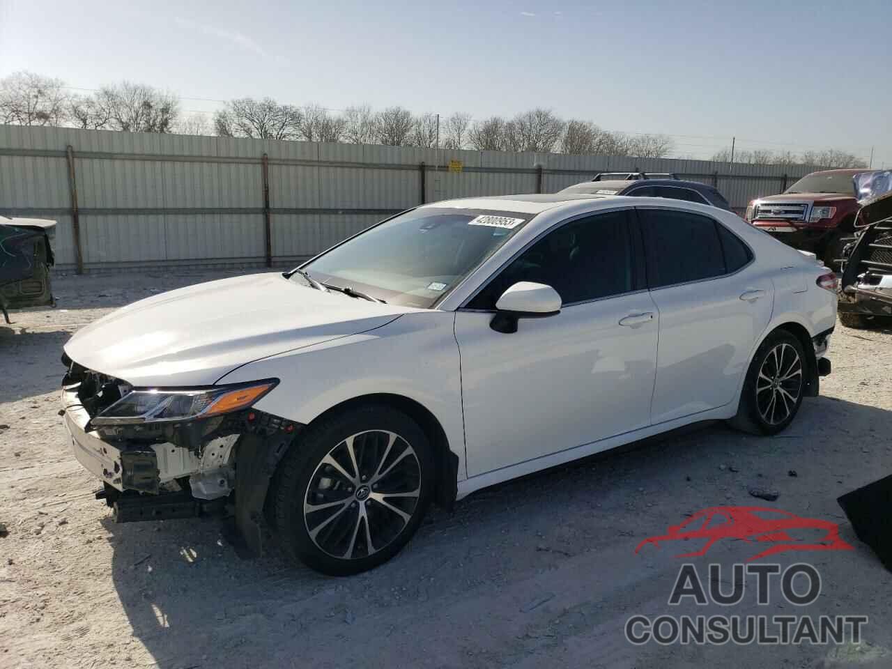 TOYOTA CAMRY 2020 - 4T1G11AK8LU883923