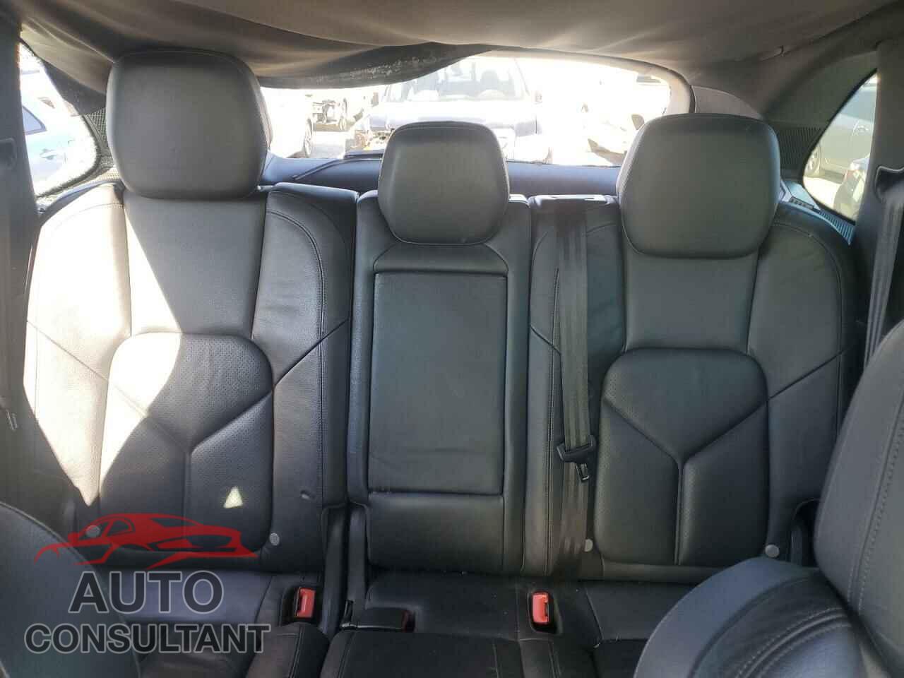 PORSCHE CAYENNE 2011 - WP1AE2A22BLA91600