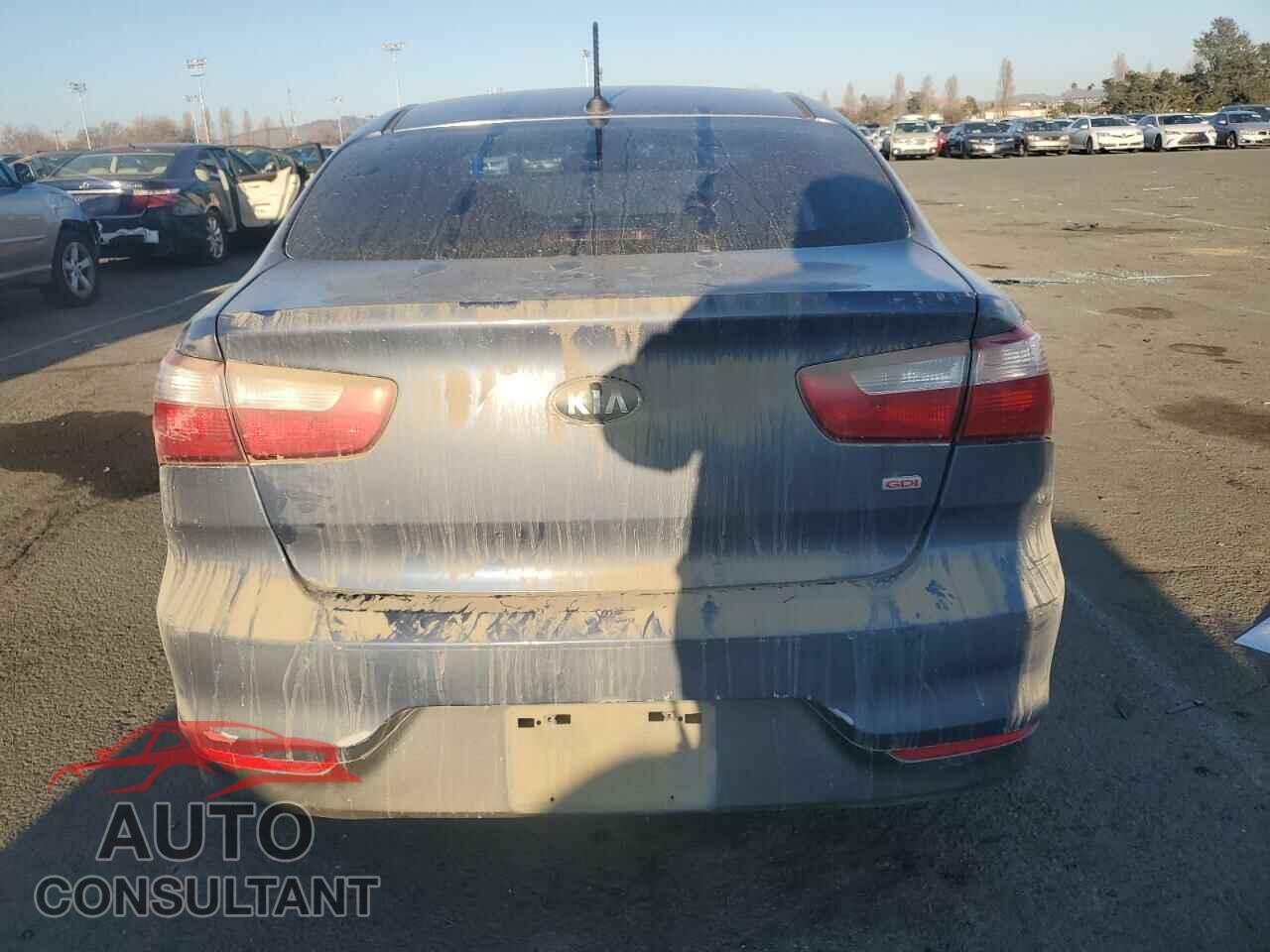 KIA RIO 2016 - KNADM4A38G6697248