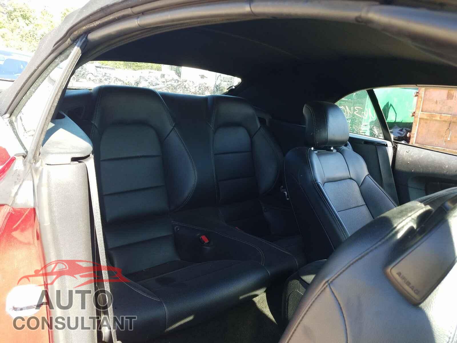 FORD MUSTANG 2017 - 1FATP8UH3H5224360