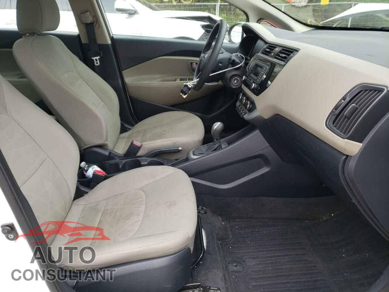 KIA RIO 2016 - KNADM4A36G6574872