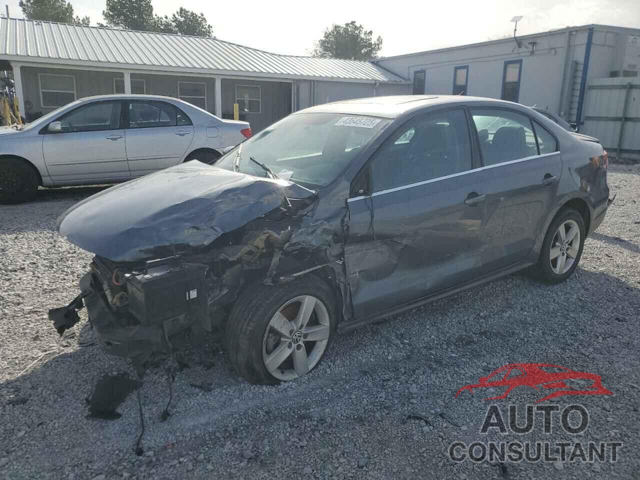 VOLKSWAGEN JETTA 2011 - 3VW3L7AJ1BM098635