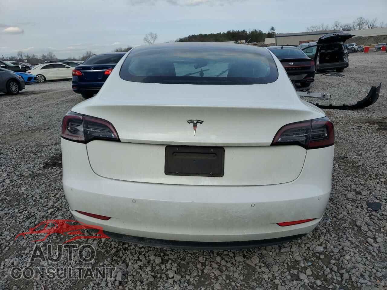 TESLA MODEL 3 2022 - 5YJ3E1EA7NF191902