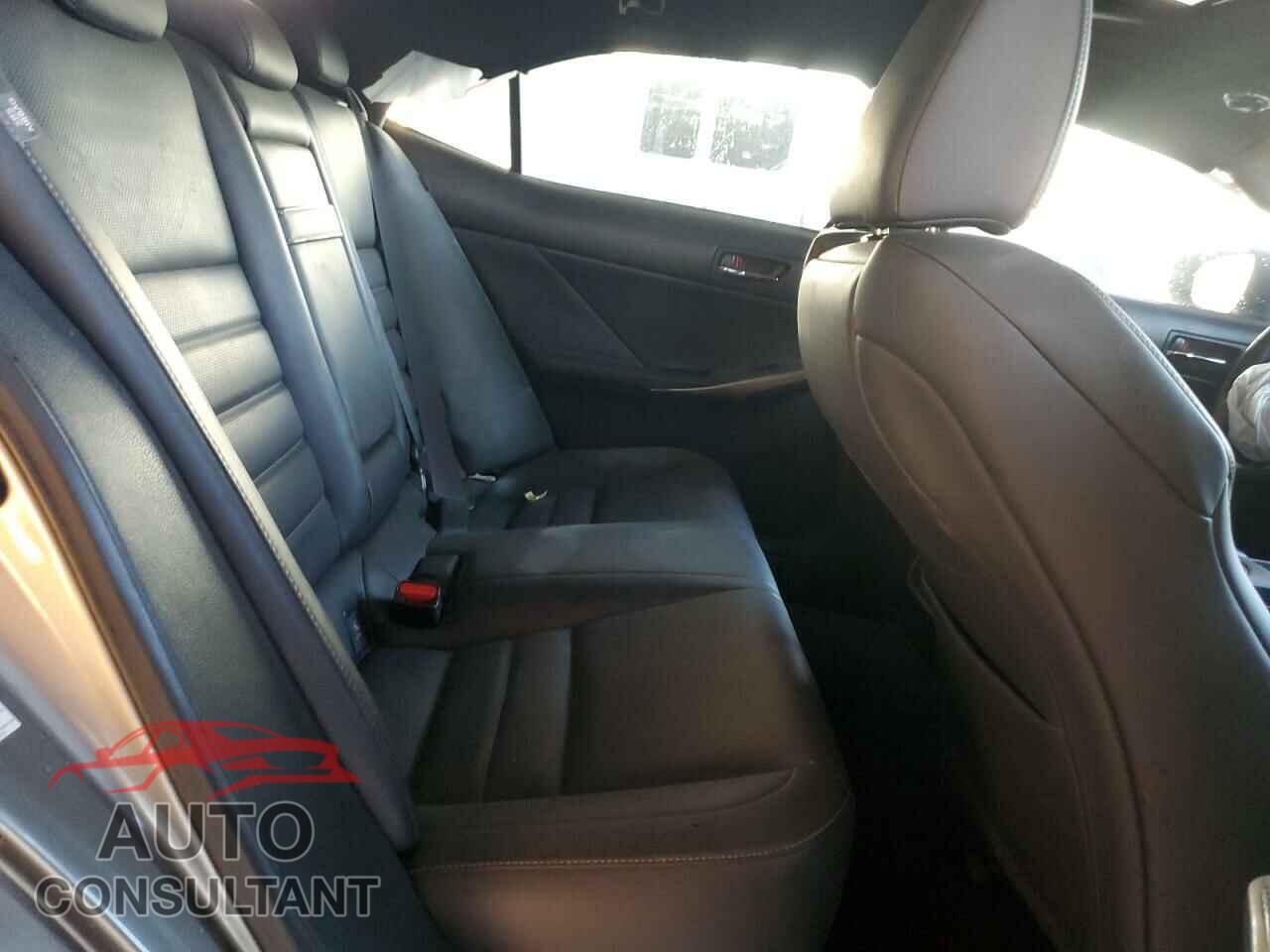 LEXUS IS 2016 - JTHBA1D2XG5001966