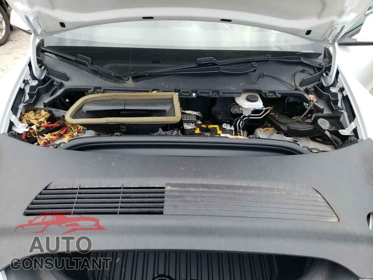 TESLA MODEL Y 2021 - 5YJYGDEEXMF065729