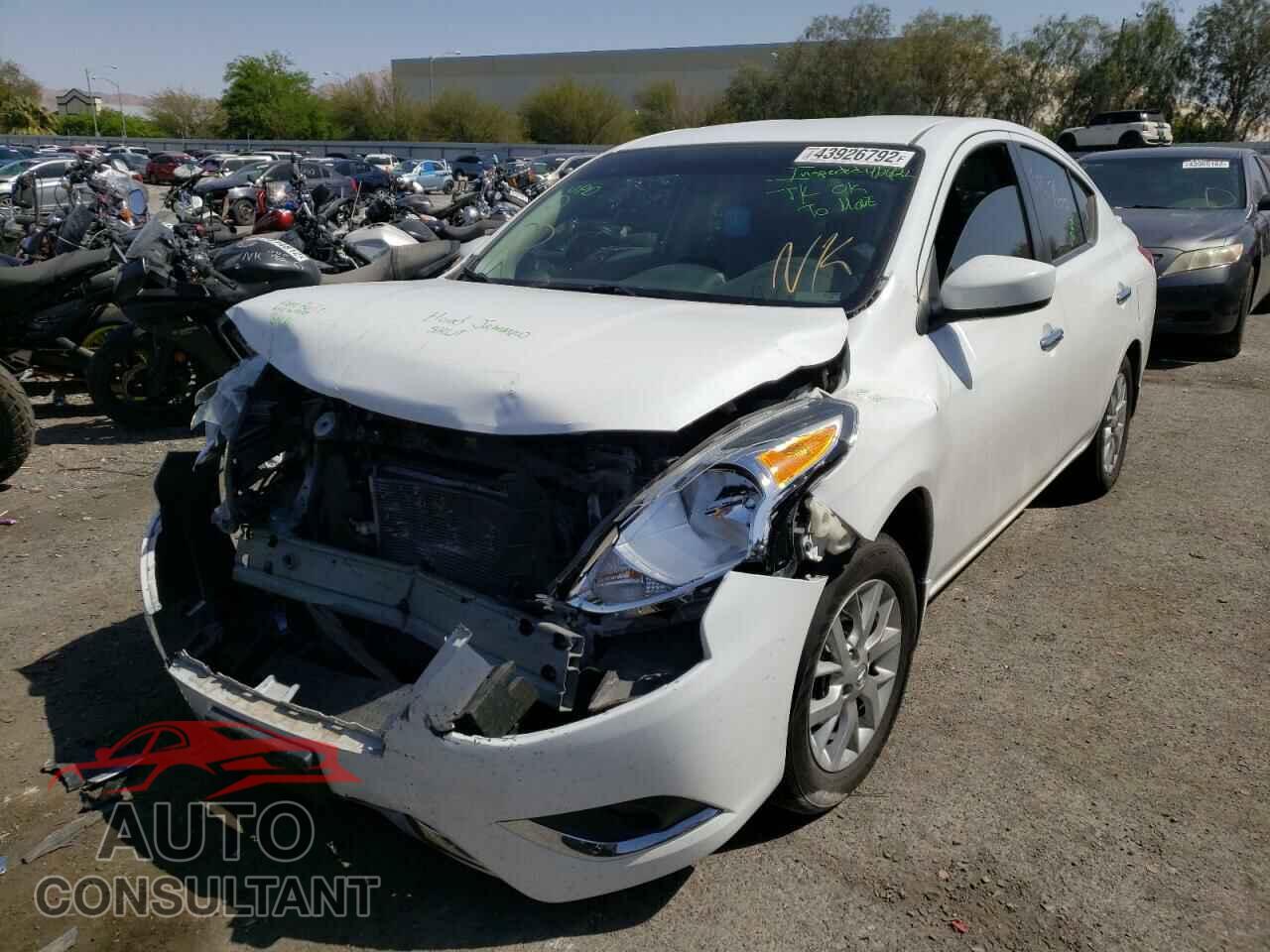 NISSAN VERSA 2017 - 3N1CN7AP8HL895774