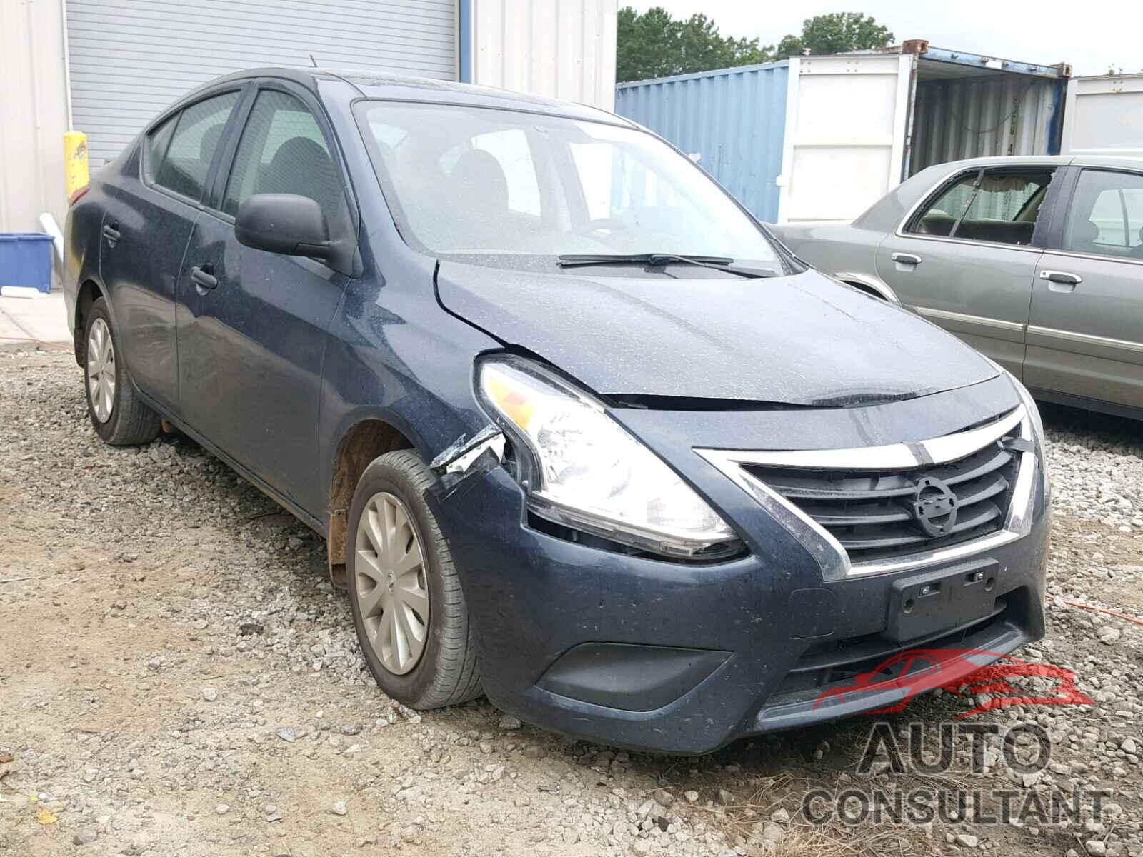 NISSAN VERSA 2015 - 3N1CN7AP1FL812649