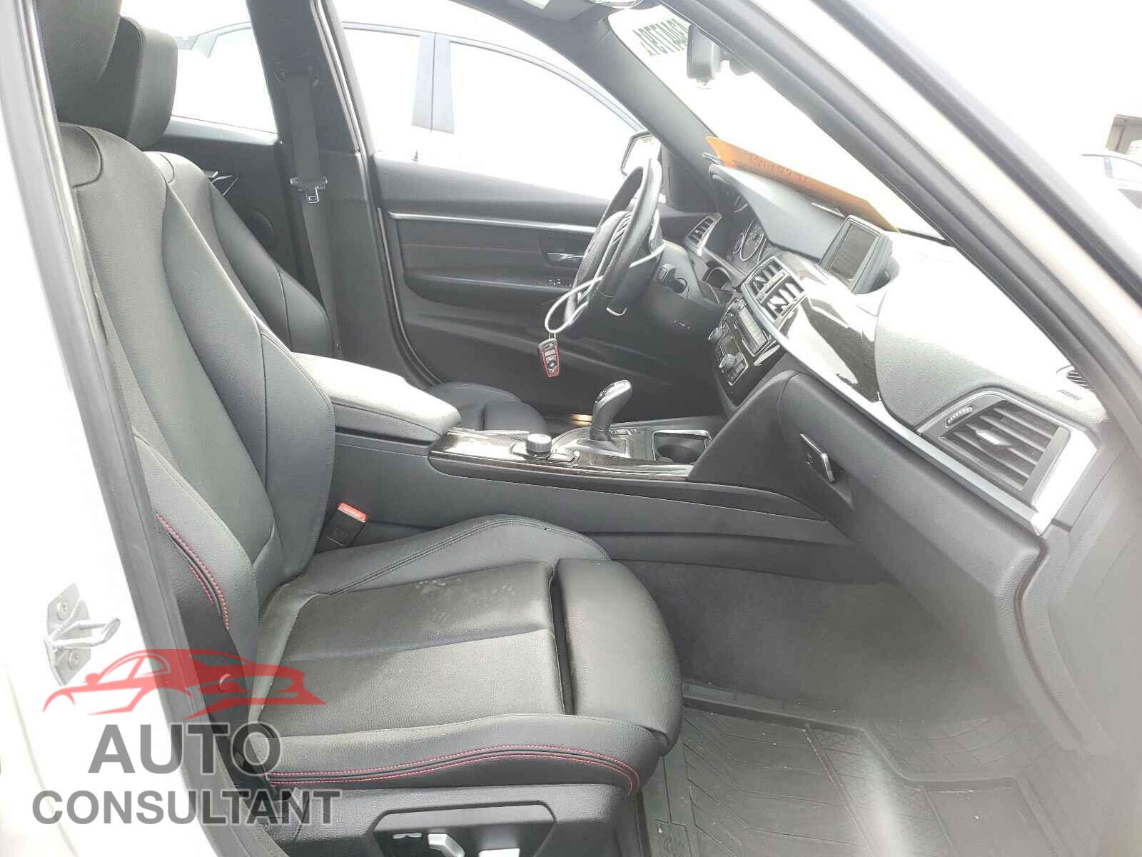 BMW 3 SERIES 2016 - WBA8E9G54GNT88211