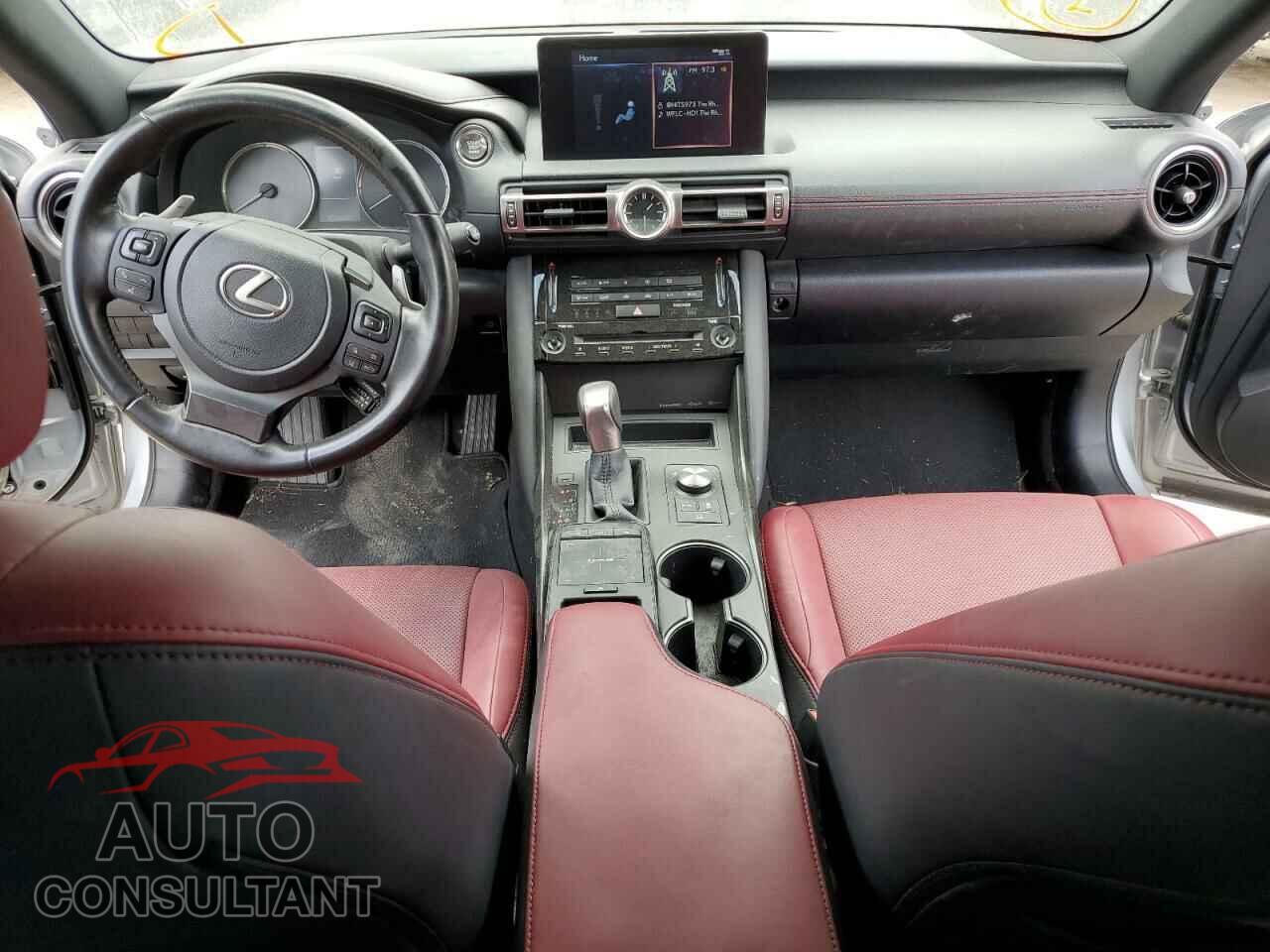 LEXUS IS 2021 - JTHAA1D21M5110582