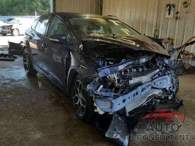 FORD FOCUS 2017 - 1FADP3M26HL311281