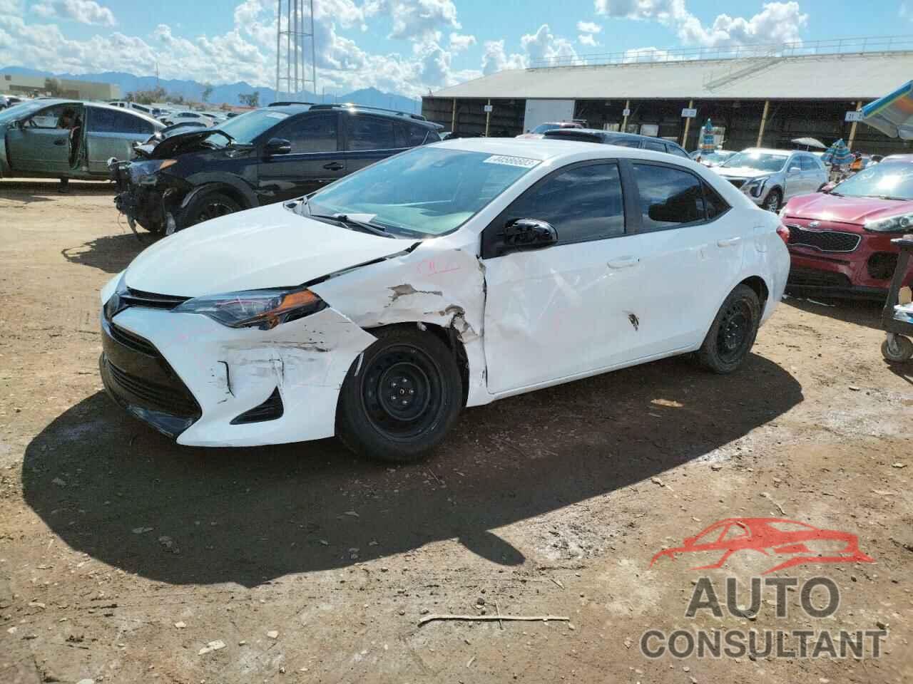 TOYOTA COROLLA 2018 - 5YFBURHE7JP806118