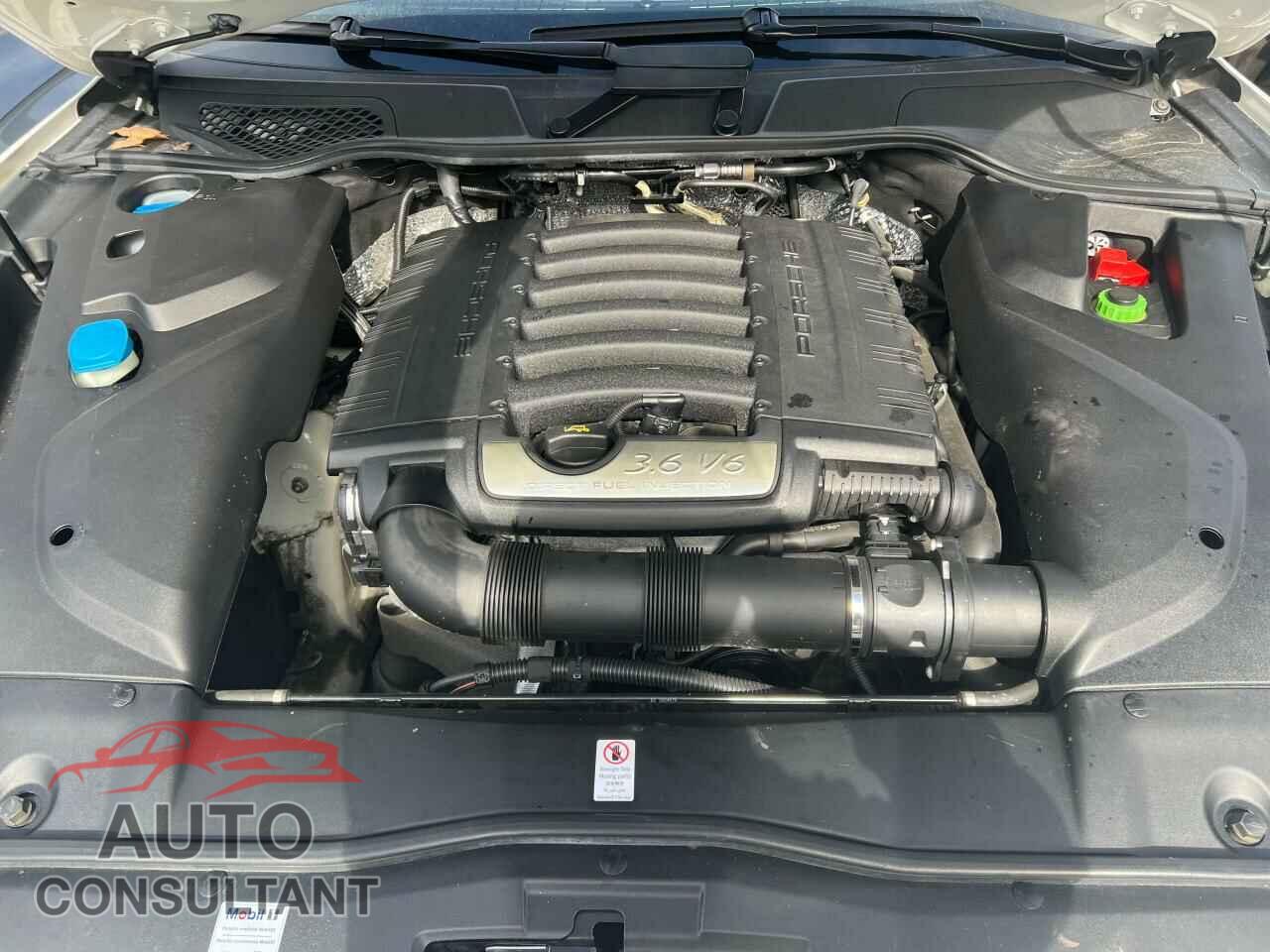 PORSCHE CAYENNE 2017 - WP1AA2A22HKA88058