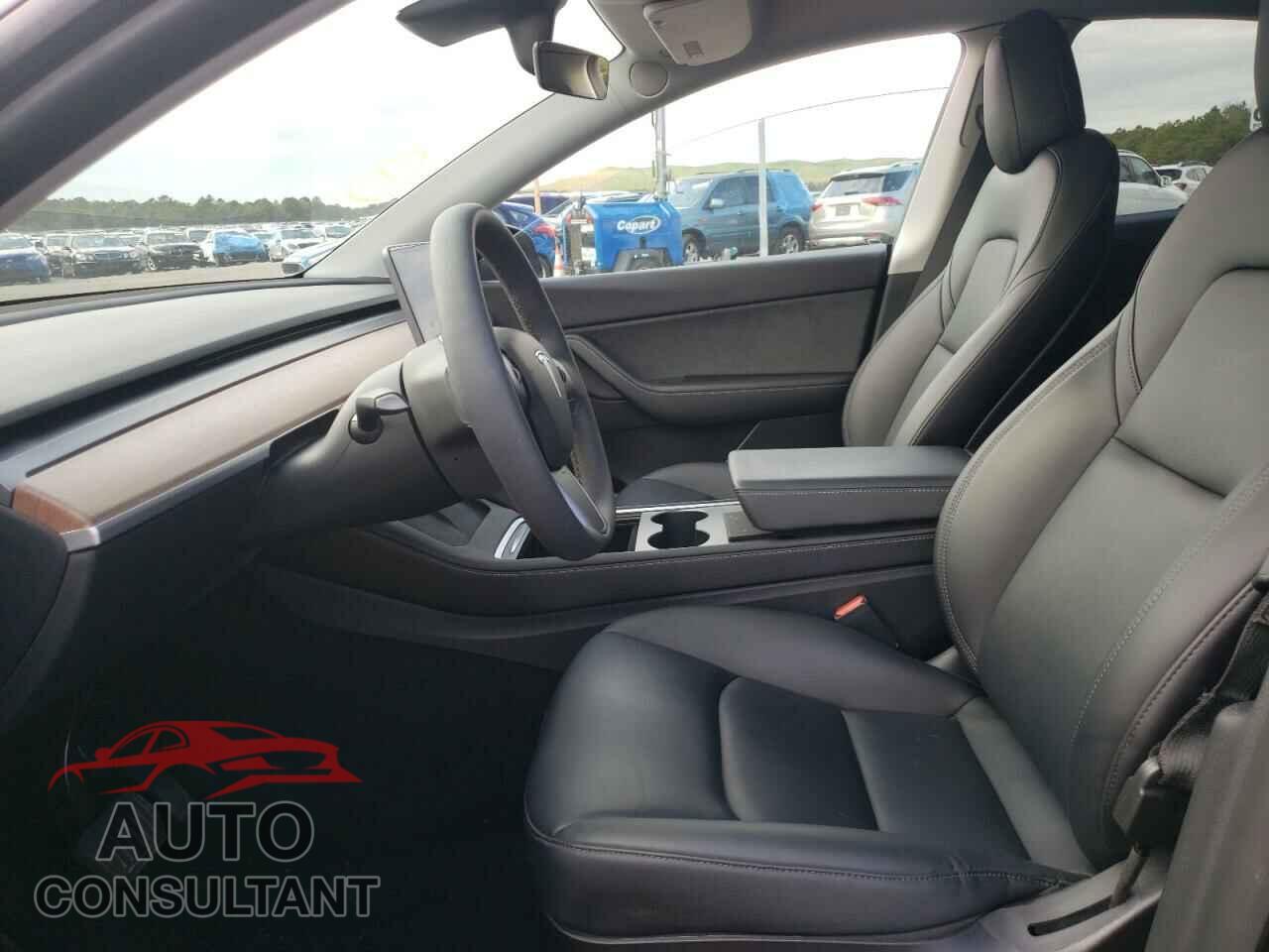 TESLA MODEL Y 2021 - 5YJYGDEE9MF204832