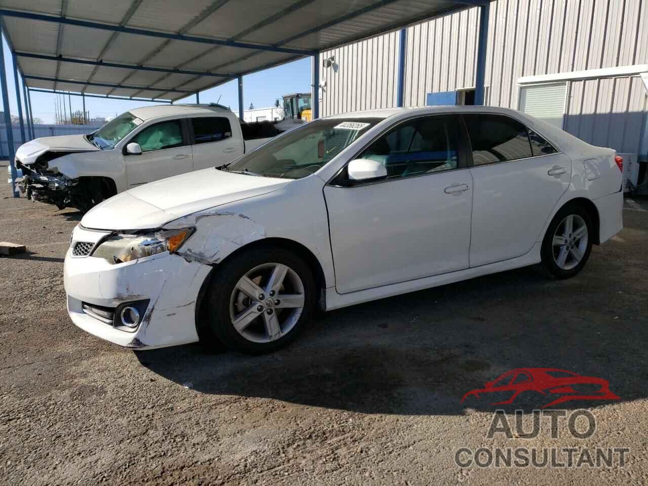 TOYOTA CAMRY 2013 - 4T1BF1FK1DU690454