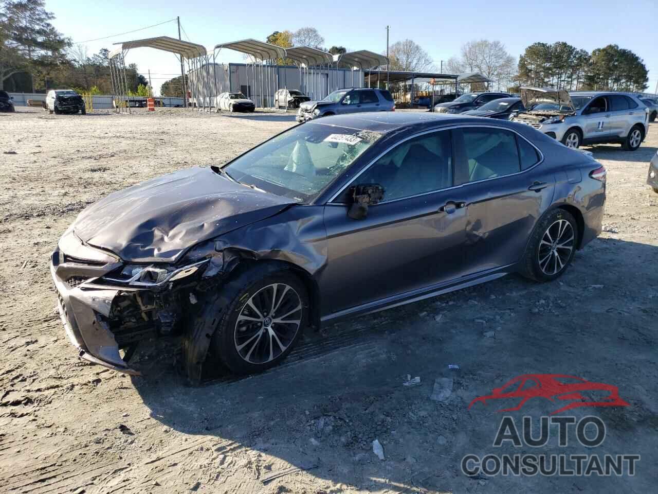 TOYOTA CAMRY 2018 - 4T1B11HKXJU074856