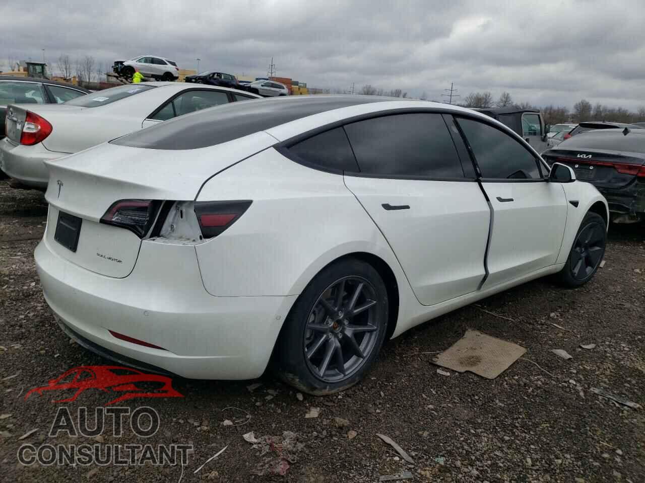 TESLA MODEL 3 2022 - 5YJ3E1EB8NF354131