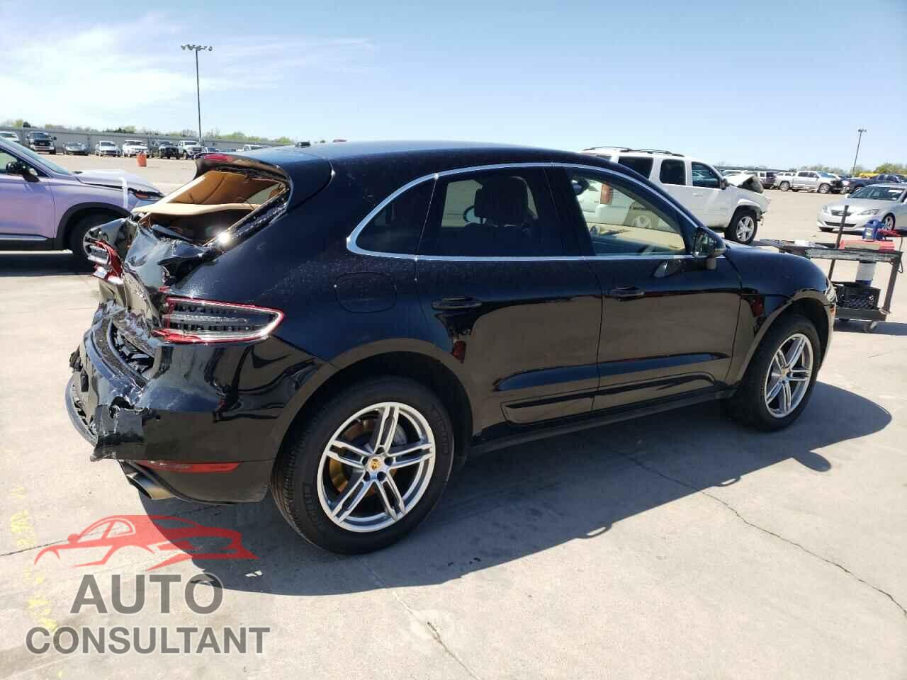 PORSCHE MACAN 2015 - WP1AB2A59FLB58850