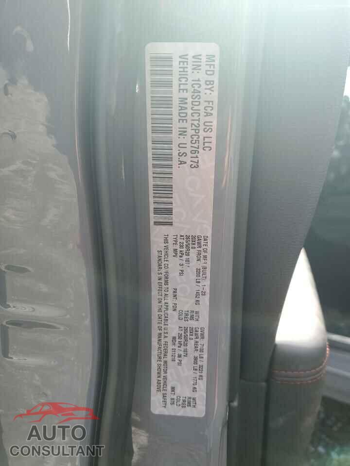 DODGE DURANGO 2023 - 1C4SDJCT2PC576173