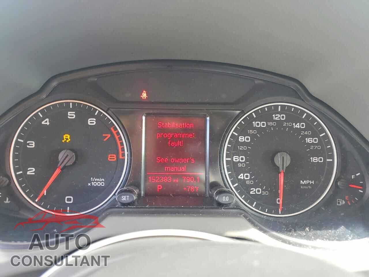 AUDI Q5 2011 - WA1CFAFP7BA105440