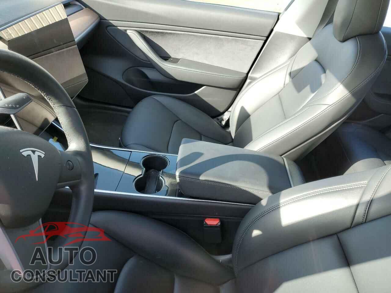 TESLA MODEL 3 2018 - 5YJ3E1EA9JF163593
