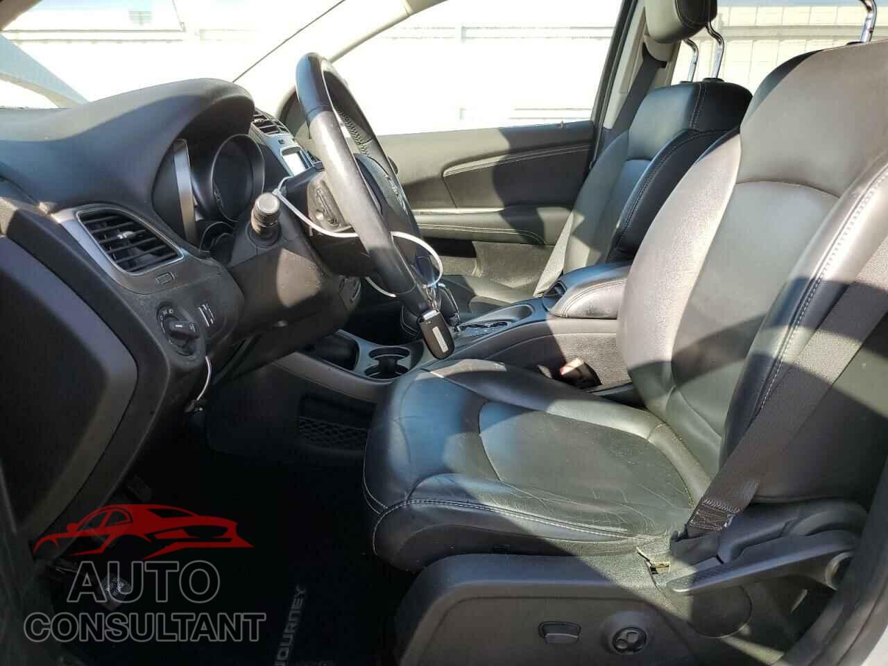 DODGE JOURNEY 2017 - 3C4PDCGG2HT548345