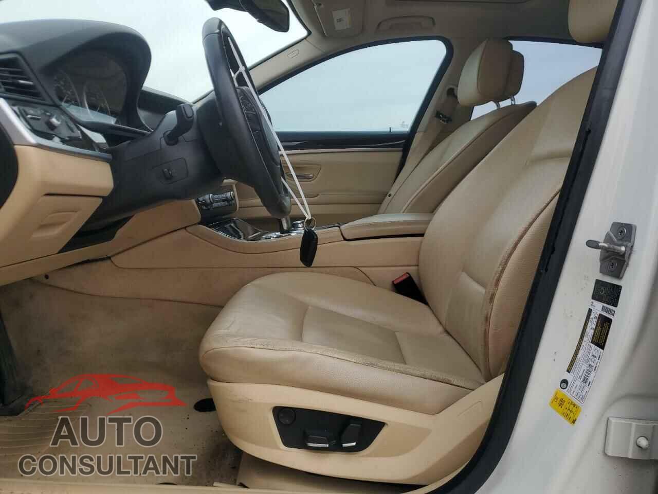 BMW 5 SERIES 2012 - WBAFR7C59CC810033