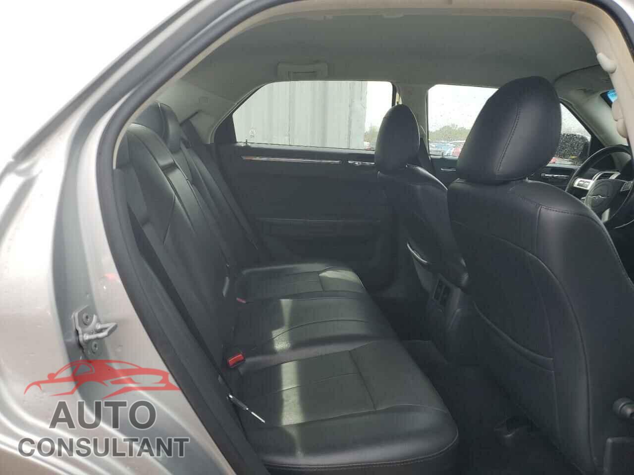 CHRYSLER 300 2010 - 2C3CA5CV4AH211203