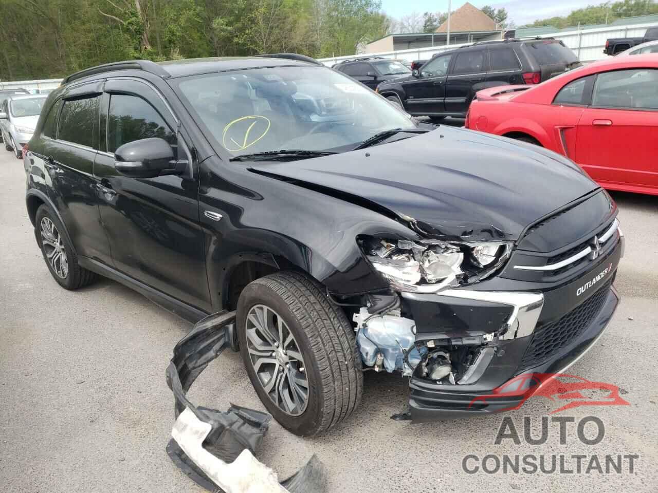 MITSUBISHI OUTLANDER 2018 - JA4AR4AW5JU017188