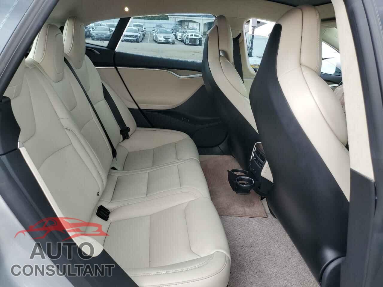 TESLA MODEL S 2017 - 5YJSA1E12HF212943