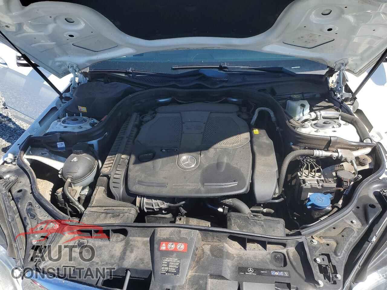 MERCEDES-BENZ E-CLASS 2013 - WDDHF5KB3DA702560