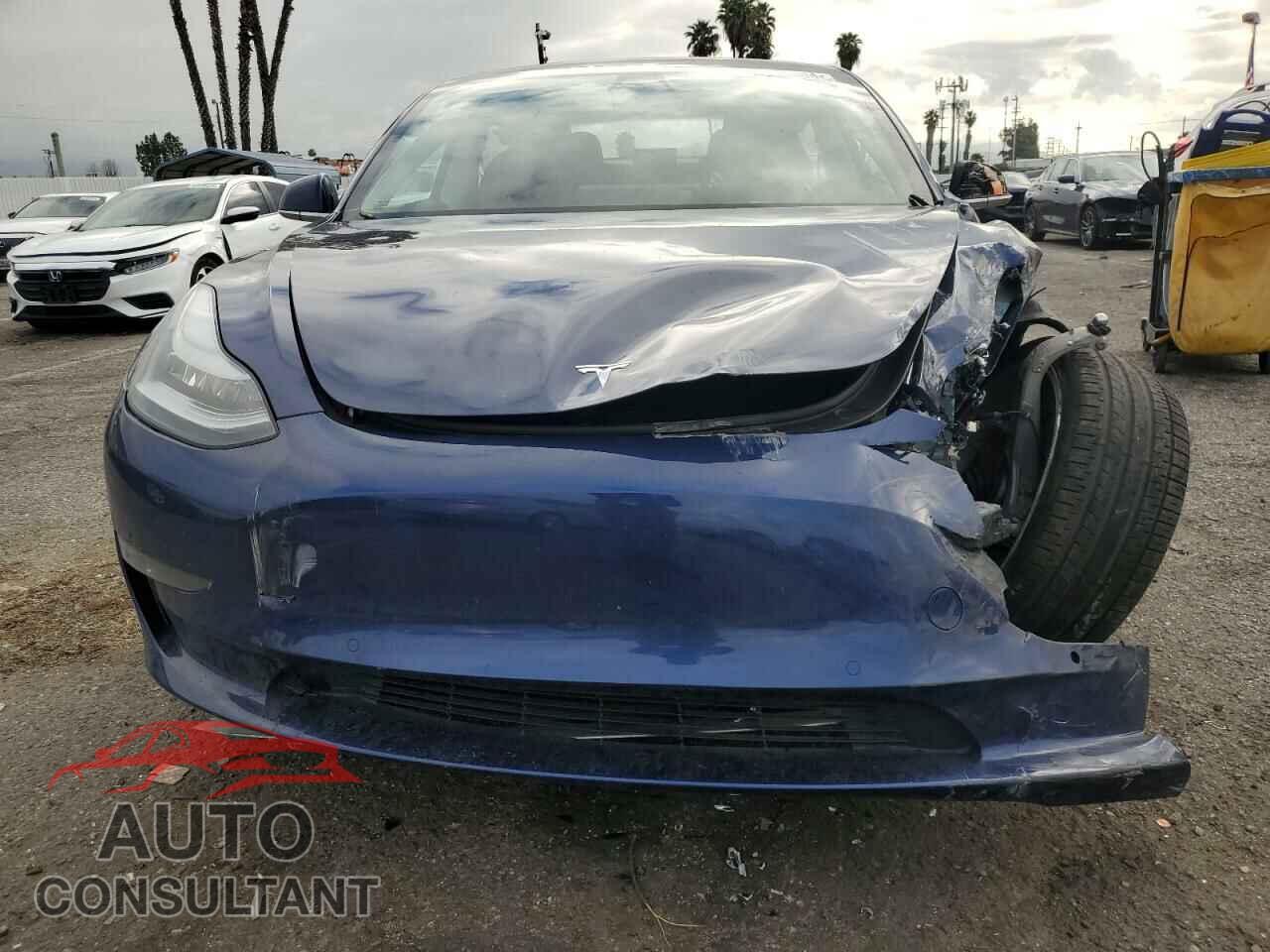 TESLA MODEL 3 2019 - 5YJ3E1EB2KF426243